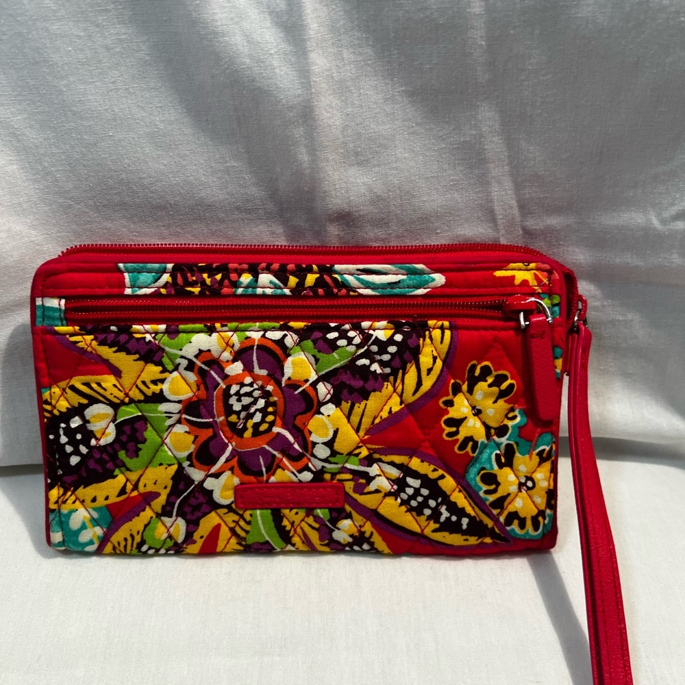 Vera Bradley Red Multi Floral Quilted Wristlet Wallet